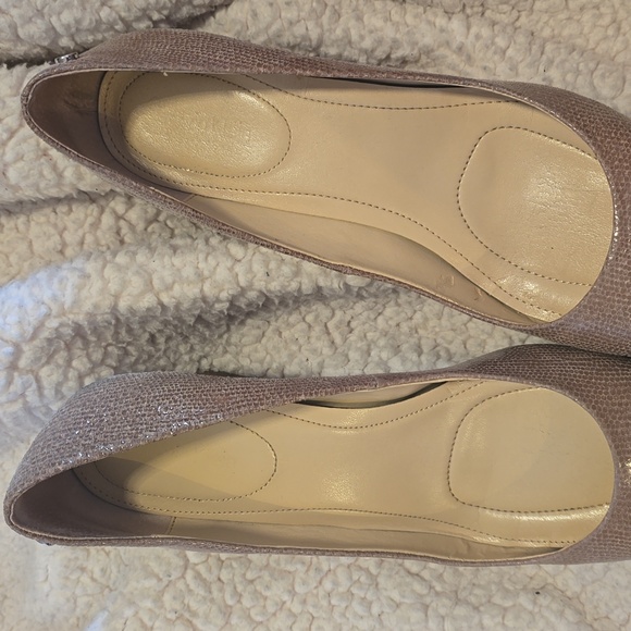 Calvin Klein Taupe Saxton Patent Lizard Wedge Heels size 10 - Picture 7 of 12